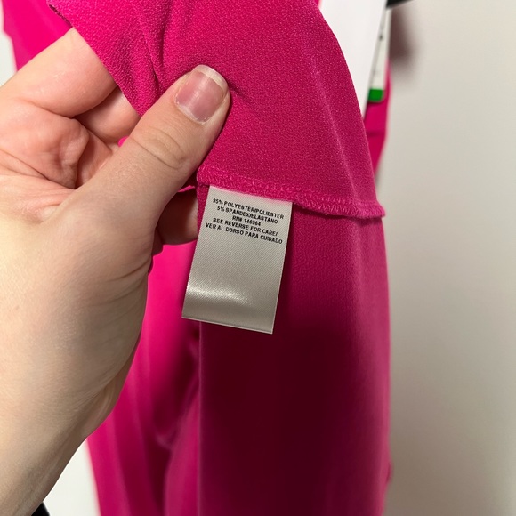 Robbie Bee Short Sleeve High-Low Fit + Flare Dress - Picture 5 of 9